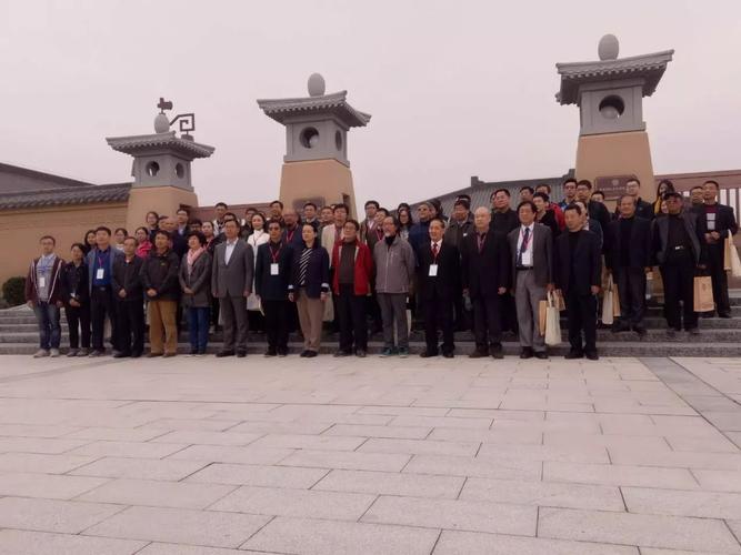 澳门研究生申请条件和县长全家腐败与县长全家被杀电视剧叫什么名字